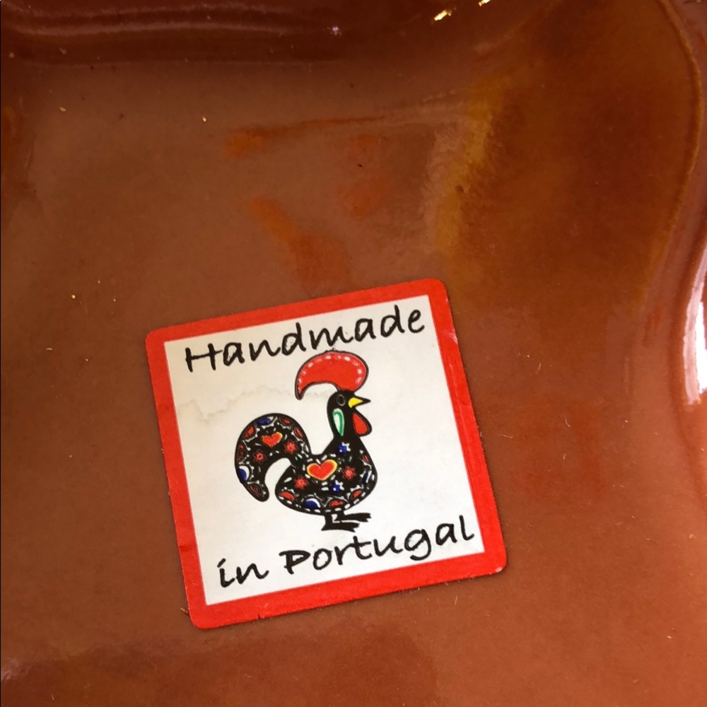 Cerutil Stoneware Leaf Dishes - Picture 7 of 11